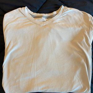 Men's Lululemon Long-Sleeved Shirt